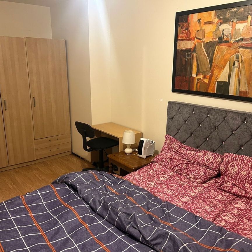 Room in a Shared House, Anstey Grove, B27 - Photo 1