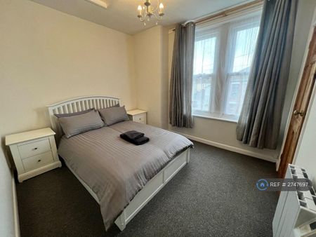 1 bedroom terraced house to rent - Photo 5