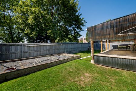 For Lease - 64 Brasswinds Court, Vaughan, Ontario - Photo 3