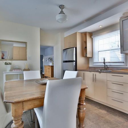 Beau grand 4 1/2 Vieux Longueuil - Photo 3