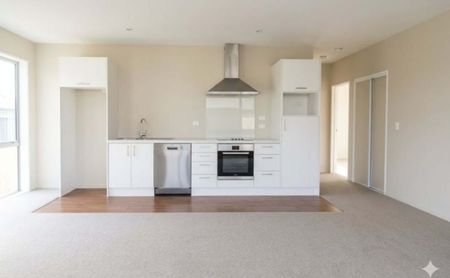 Modern, Warm & Easy Care Living in Wigram - Photo 2