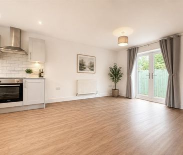 Gloucester Road, Cheltenham GL51 8PA - Photo 1
