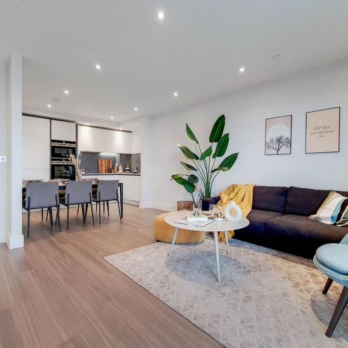 3 bedroom flat to rent - Photo 1