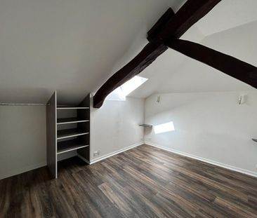Location Appartement 3 pièces 65m² AIRE SUR L ADOUR 40800 - Photo 3