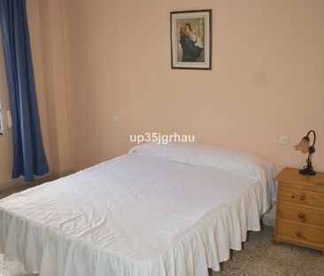 Apartment in Estepona, Costa del Sol - Photo 5