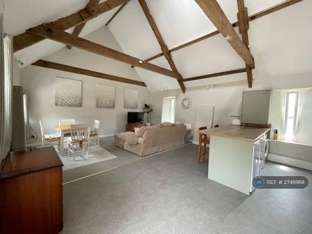 2 bedroom semi-detached house to rent - Photo 3