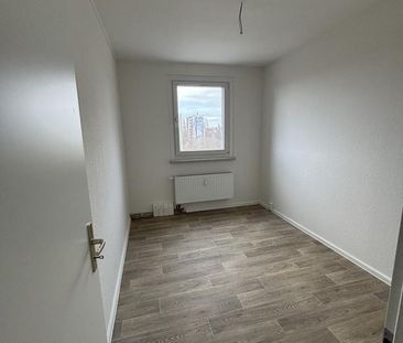neu sanierte Wohnung mit Balkon - Foto 4