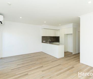 Modern Apartment in the heart of Morley - Photo 6