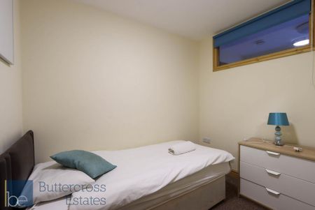 1 bedroom ground floor flat to rent - Photo 4