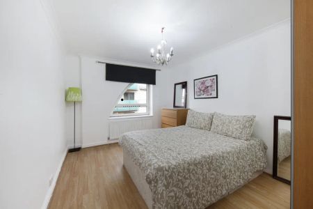 3 bedroom flat in 2 Greville Road - Photo 5