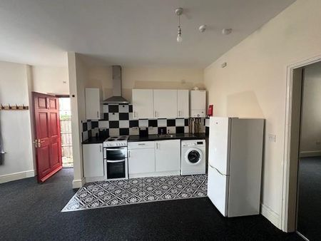 1 bedroom flat to rent - Photo 4