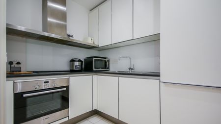 Apartment 1925 - Photo 4