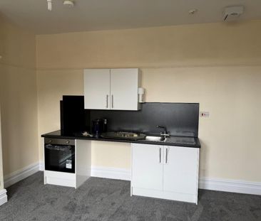1 bedroom Flat To Let Total Size: 227 SQ FT - Photo 3