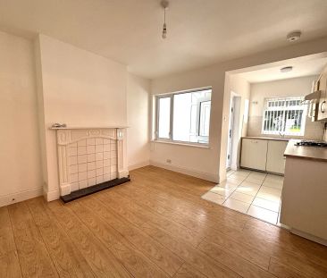 2 bedroom semi-detached house to rent - Photo 1