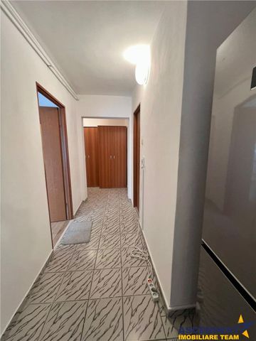 Garsoniera decomandata, Racadau, Brasov - Fotografie 5