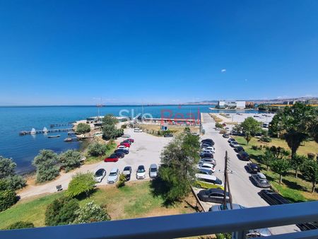 ΚΑΡΑΜΠΟΥΡΝΑΚΙ - ΜΟΝΑΔΙΚΟ ΔΙΑΜΕΡΙΣΜΑ - ΜΠΡΟΣΤΑ ΣΤΗΝ ΘΑΛΑΣΣΑ - 200Τ.Μ - ΕΠΙΠΛΩΜΕΝΟ - ΥΠΟΓΕΙΑ ΘΕΣΗ ΣΤΑΘΜΕΥΣΗΣ - Φωτογραφία 3