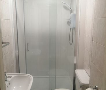 1 Bed Flat, Wardlaw Street, EH11 - Photo 3