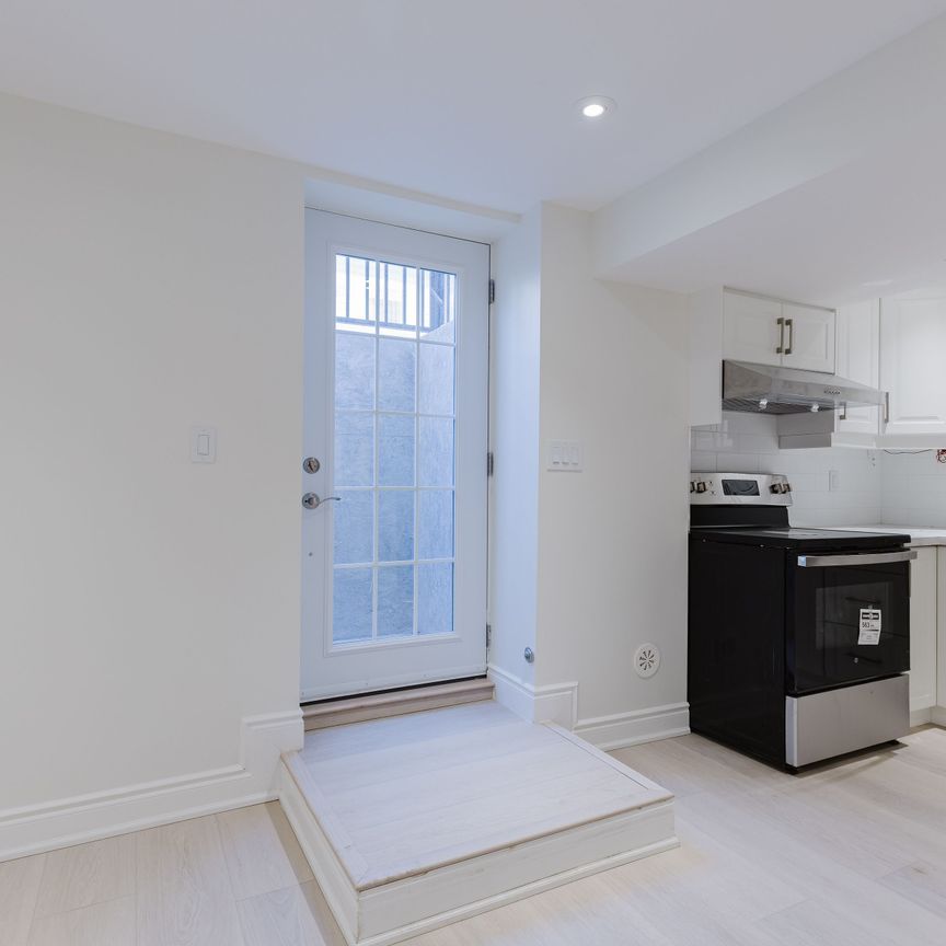 For Lease - 5489 Festival Drive, Mississauga, Ontario - Photo 1