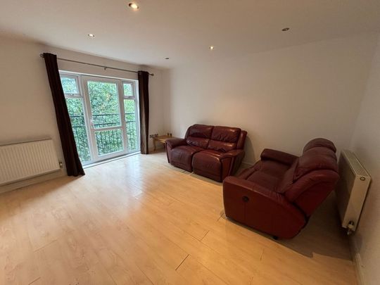 Flat 6 Grace Dieu Court - New to the marketLoughborough - Photo 1