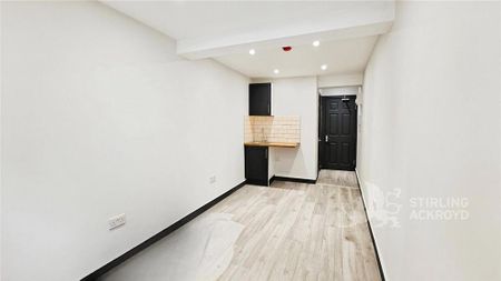 6 bedroom semi-detached house to rent - Photo 4