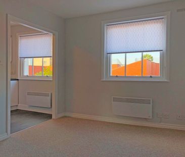 1 Bed Flat, Old Kent Road, SE1 - Photo 1