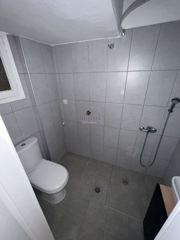 Studio/Γκαρσονιέρα για ενοικίαση Βλατάδων (Άνω Πόλη) - Photo 4