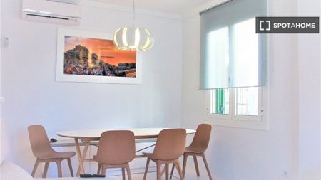 2 bedroom luxury Apartment for rent in Alicante, Valencia - Photo 5