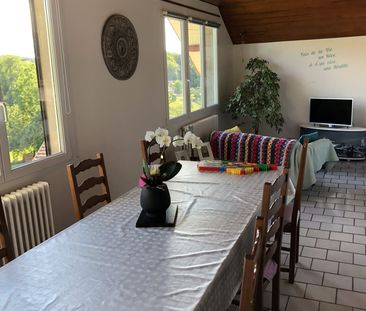 Location Appartement 3 pièces 77m² VOUJEAUCOURT 25420 - Photo 2