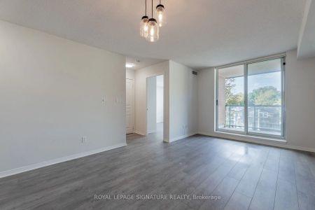 1733 Queen Street E #317 - Photo 3