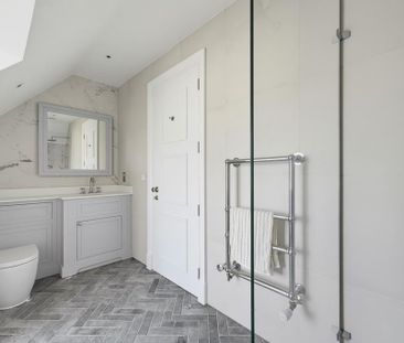 5 bedroom terraced house to rent - Photo 4