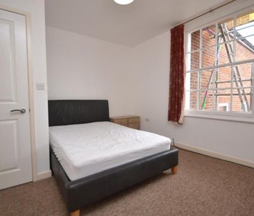 Goldsmid Road, Reading, Berkshire - Photo 3