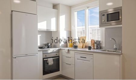 Alquiler de estudio en Calle Poeta Muñoz Rojas, 5 - Photo 3