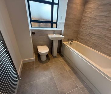 2 bedroom apartment to rent - Photo 4