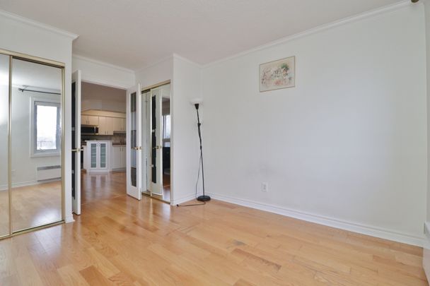 158C McArthur Ave #104 - Photo 1