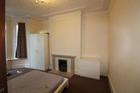 Wilton Avenue, Southampton, SO15 - Photo 3