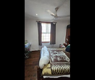 Room in a Shared Flat, Castelnau, SW13 - Photo 4