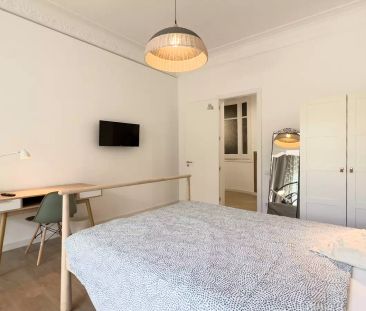 Room in a shared 7-bedroom apartment for rent in la Nova Esquerra de l'Eixample - Foto 6