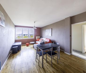 Location Appartement 3 pièces 54m² POITIERS 86000 - Photo 2