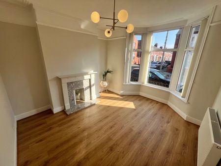 3 Bed Terraced House, Rundle Road, L17 - Photo 3