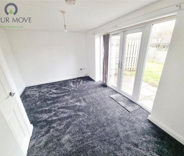 3 bedroom end of terrace house to rent - Photo 1