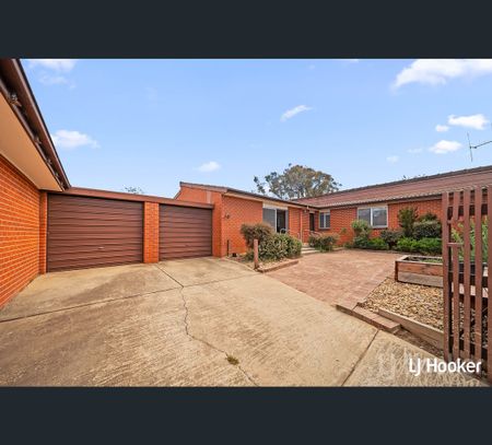 5/47 Christopher Crescent, Karabar, NSW 2620 - Photo 3
