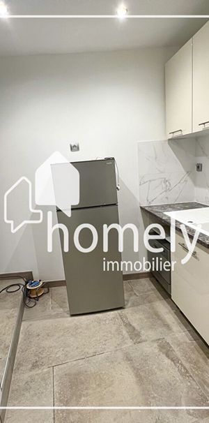 Eguilles F1/2 dans le village, - Photo 1