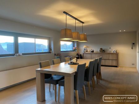 Stijlvol ingericht appartement te huur nabij centrum Anzegem - Photo 3
