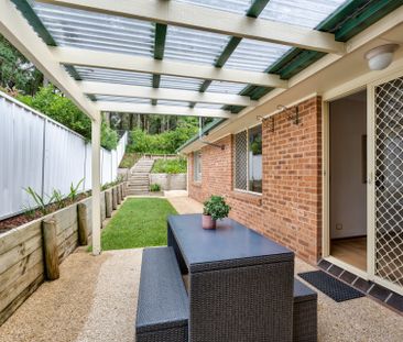 Spacious 3-Bedroom Duplex in Leafy Mt Hutton Location - Photo 1