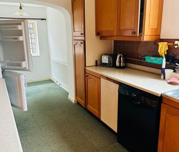 4 bedroom detached house to rent - Photo 5