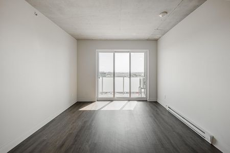 2800 Thimens, Montréal, QC - Photo 3
