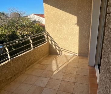 A LOUER - Appartement 2 pièces avec terrasse - Photo 2