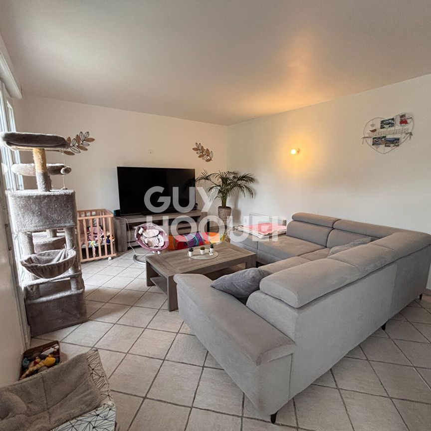 Maison 4 pièces en location à BOUZINCOURT - Photo 1