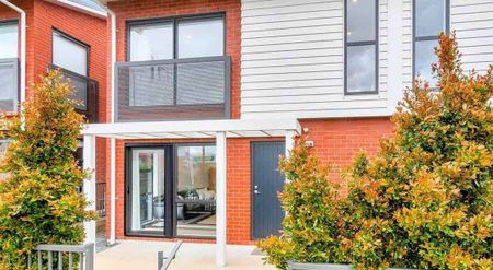 Great Location - Photo 3