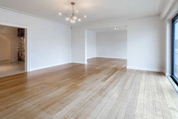 Tout savoir sur cet appartement à Ixelles, à Ixelles - Photo 1